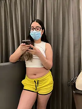 jAsMinE678 online show from 06-14-26, 07:42