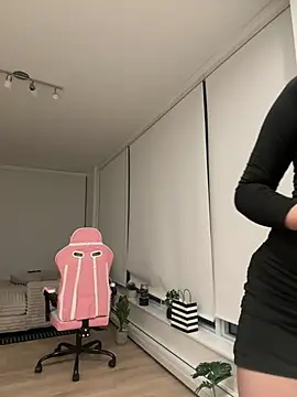 jAsMinE678 online show from 01-29-25, 01:37