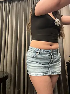 jAsMinE678 online show from 07-16-26, 10:07