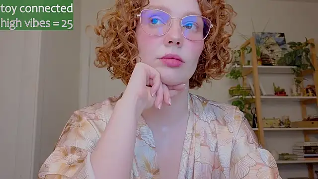 Snapshot of _lightmyfire chatting on 09-17-25, 03:47 lightmyfire online show from 09-17-25, 03:47