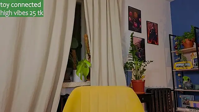 Snapshot of _lightmyfire chatting on 03-18-25, 09:53 lightmyfire online show from 03-18-25, 09:53