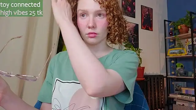 Snapshot of _lightmyfire chatting on 02-19-25, 07:26 lightmyfire online show from 02-19-25, 07:26