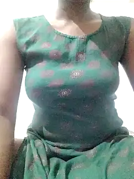 rituporna2004 online show from 03-21-25, 12:06