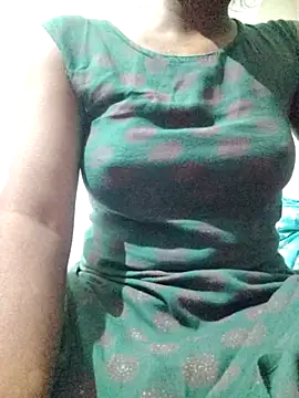 rituporna2004 online show from 01-09-26, 02:24