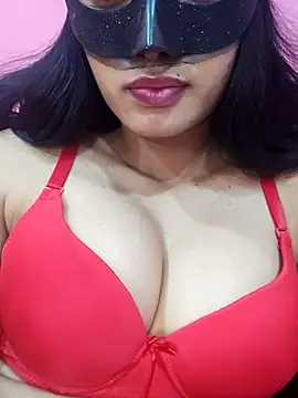 Snapshot of Sona_Baby_3 chatting on 10-28-25, 10:20 Sona Baby 3 online show from 10-28-25, 10:20