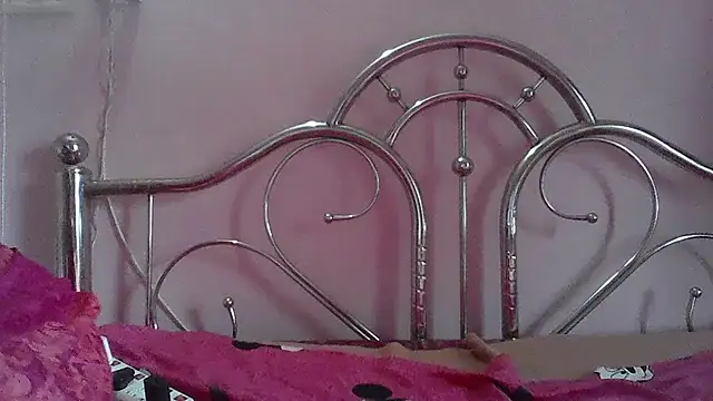 my-laila online show from 10-08-25, 08:05