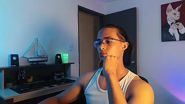 Snapshot of alejo_x3 chatting on 11-01-25, 10:14 alejo x3 online show from 11-01-25, 10:14