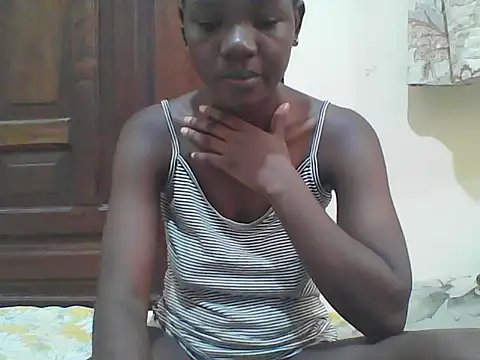 Snapshot of Ebony_Sweetcandy chatting on 02-19-26, 02:36 Ebony Sweetcandy online show from 02-19-26, 02:36