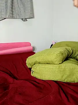 Snapshot of Babez_show chatting on 02-06-26, 08:21 Babez show online show from 02-06-26, 08:21