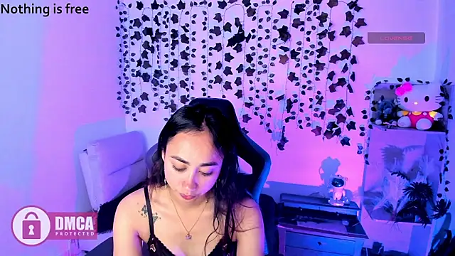 Alana Pherson online show from 05-08-26, 01:53
