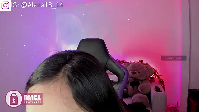 Alana Pherson online show from 11-09-25, 02:37