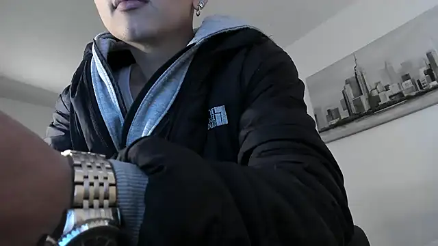 a lejandro 0 8 online show from 03-13-25, 02:55