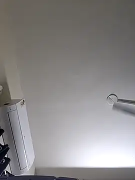 Snapshot of Leeeezzzz_roy chatting on 10-02-25, 05:49 Leeeezzzz roy online show from 10-02-25, 05:49