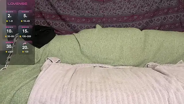 GlitterKitty108 online show from 02-25-26, 12:33