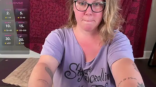 GlitterKitty108 online show from 11-02-25, 02:11