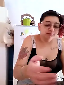 ConeNella online show from 12-22-24, 02:16