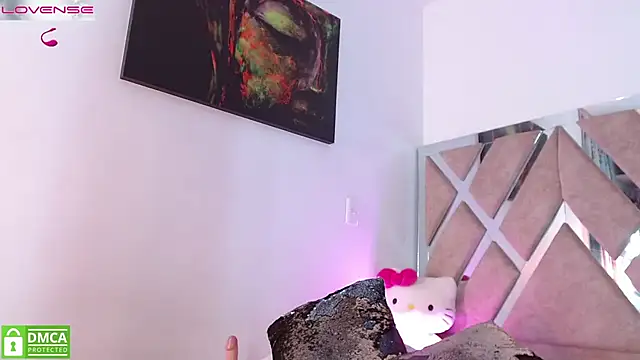 LauryMoons online show from 12-02-25, 11:17