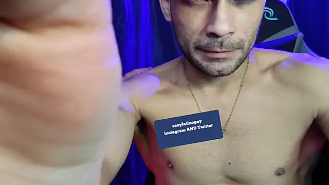 Snapshot of sexyboycolombi4 chatting on 03-12-25, 07:04 sexyboycolombi4 online show from 03-12-25, 07:04