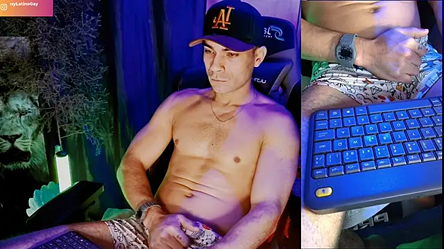 Snapshot of sexyboycolombi4 chatting on 03-19-25, 10:11 sexyboycolombi4 online show from 03-19-25, 10:11