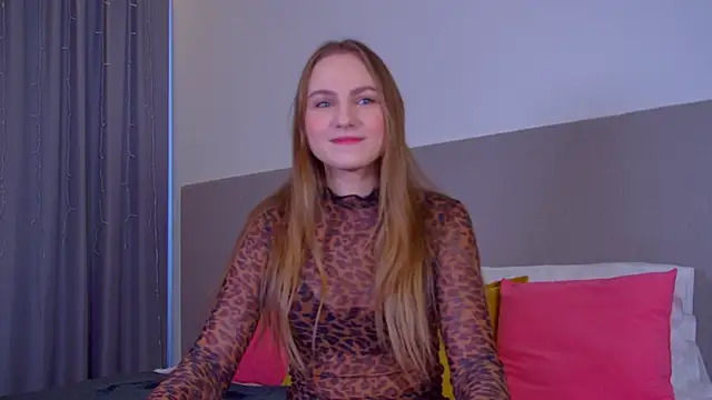 Snapshot of MelissaMelrey chatting on 02-09-25, 11:47 MelissaMelrey online show from 02-09-25, 11:47