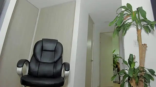 charlotte tiller online show from 11-03-25, 12:38