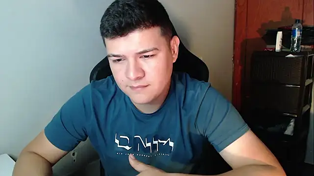 Plug Control online show from 01-13-26, 12:25