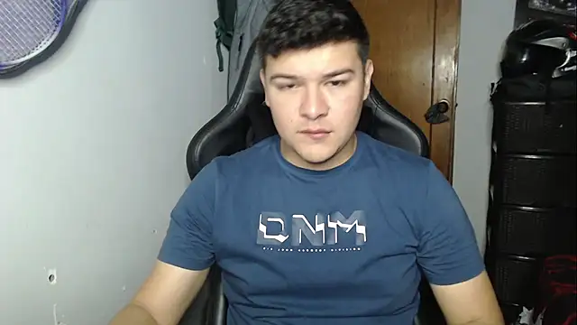 Plug Control online show from 12-05-25, 07:12