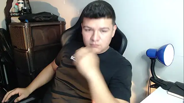 Plug Control online show from 01-14-26, 12:14