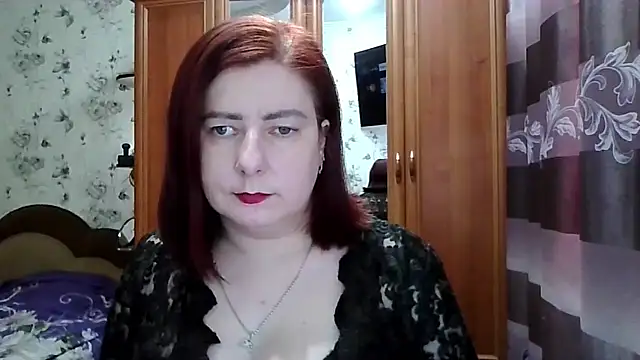 SophieNightAh online show from 02-13-26, 05:35