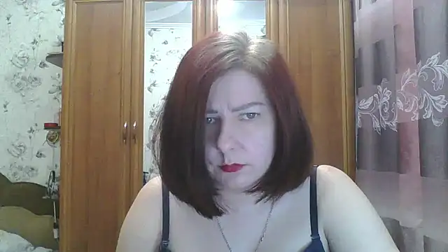 SophieNightAh online show from 02-20-25, 01:19