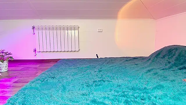 Meowroslava online show from 12-04-25, 10:25