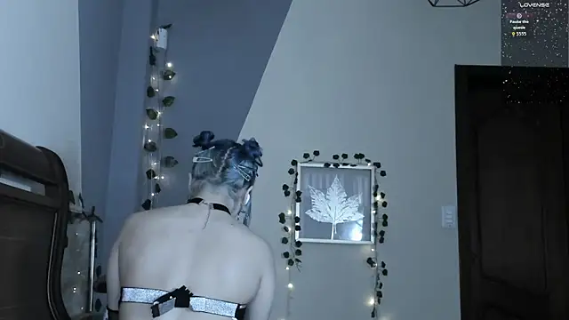 BlueBerry     online show from 09-26-25, 09:21