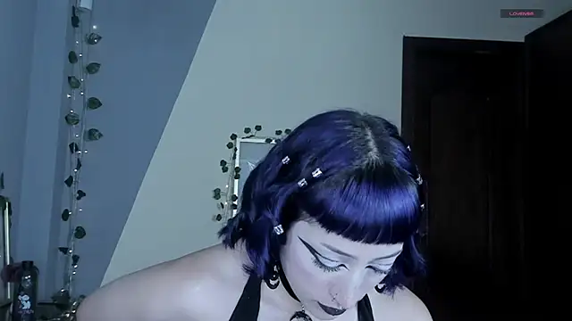 BlueBerry     online show from 10-29-25, 11:47