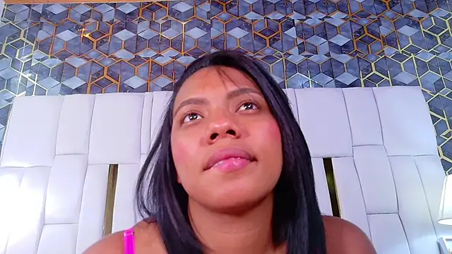 lia mariana online show from 10-11-25, 05:08