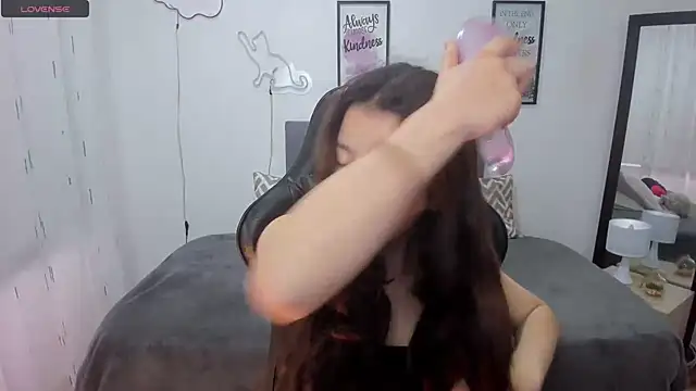 Amy joones online show from 09-12-25, 11:43