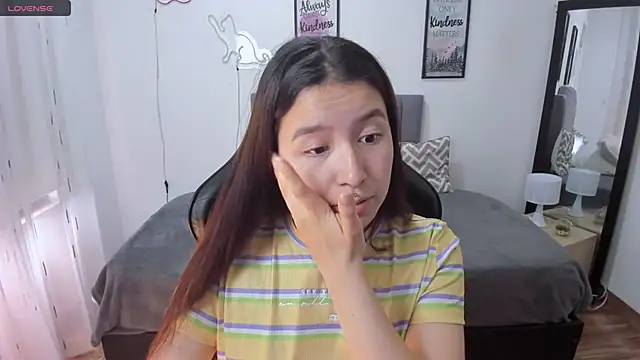 Amy joones online show from 10-07-25, 12:17