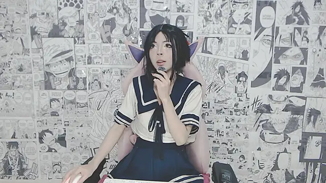 Miahparker online show from 10-24-25, 04:11