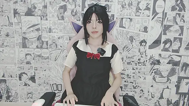 Miahparker online show from 11-22-25, 06:23