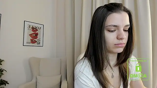 Snapshot of SuzyJamess chatting on 02-12-25, 03:29 SuzyJamess online show from 02-12-25, 03:29