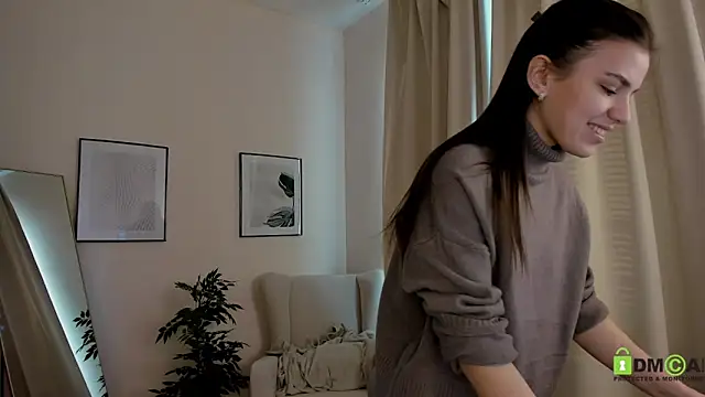 Snapshot of SuzyJamess chatting on 02-01-25, 08:08 SuzyJamess online show from 02-01-25, 08:08