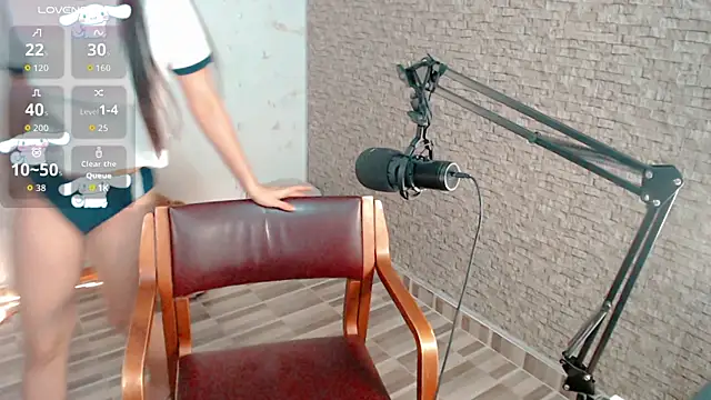 emma unu online show from 05-15-26, 02:42