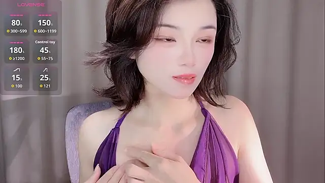 Snapshot of --xixi-- chatting on 10-10-25, 06:20 --xixi-- online show from 10-10-25, 06:20