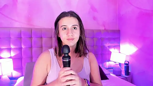 LanaHerondale online show from 03-22-25, 08:40