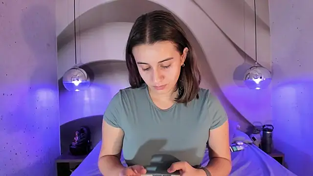 LanaHerondale online show from 03-02-25, 11:41