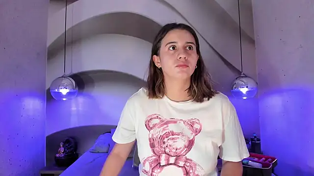 LanaHerondale online show from 03-01-25, 08:34