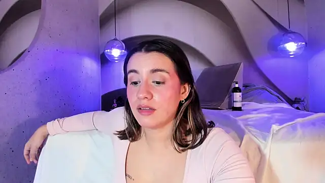 LanaHerondale online show from 02-28-25, 02:53