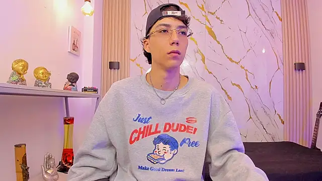 Nikolay Gregori online show from 03-31-26, 04:47