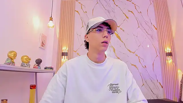 Nikolay Gregori online show from 03-25-26, 04:12