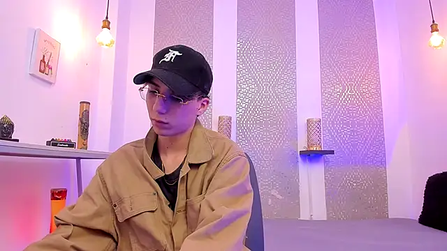 Nikolay Gregori online show from 12-02-25, 04:14