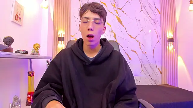 Nikolay Gregori online show from 01-12-26, 03:57